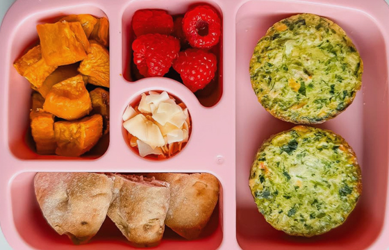 Muffins with eggs